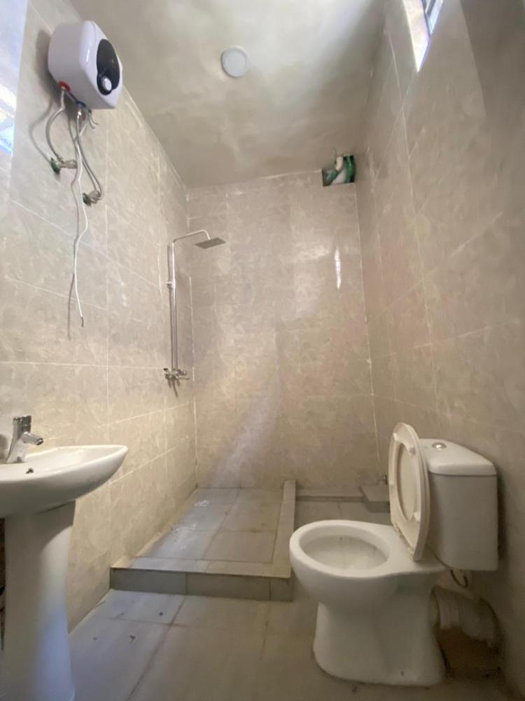 1 BEDROOM APARTMENT WITH COMMUNAL SWIMMING POOL + GYM IS CURRENTLY AVAILABLE FOR RENT, LOCATED AT OLOGOLO, LEKKI LAGOS.*