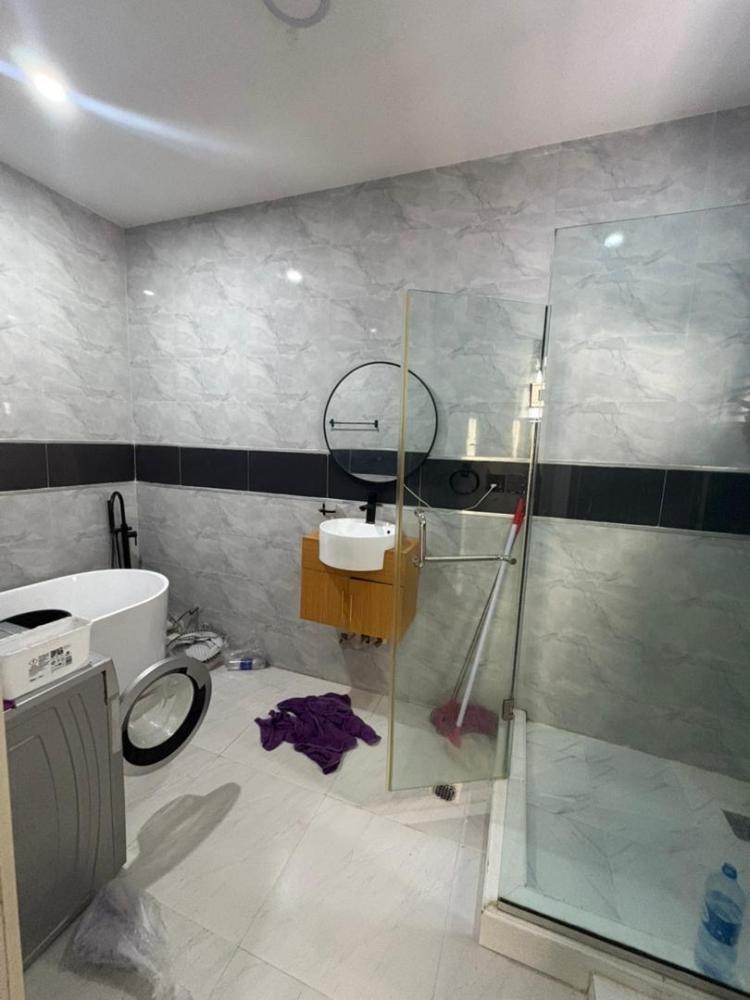 4 BEDROOM SEMI DETACHED DUPLEX FOR RENT