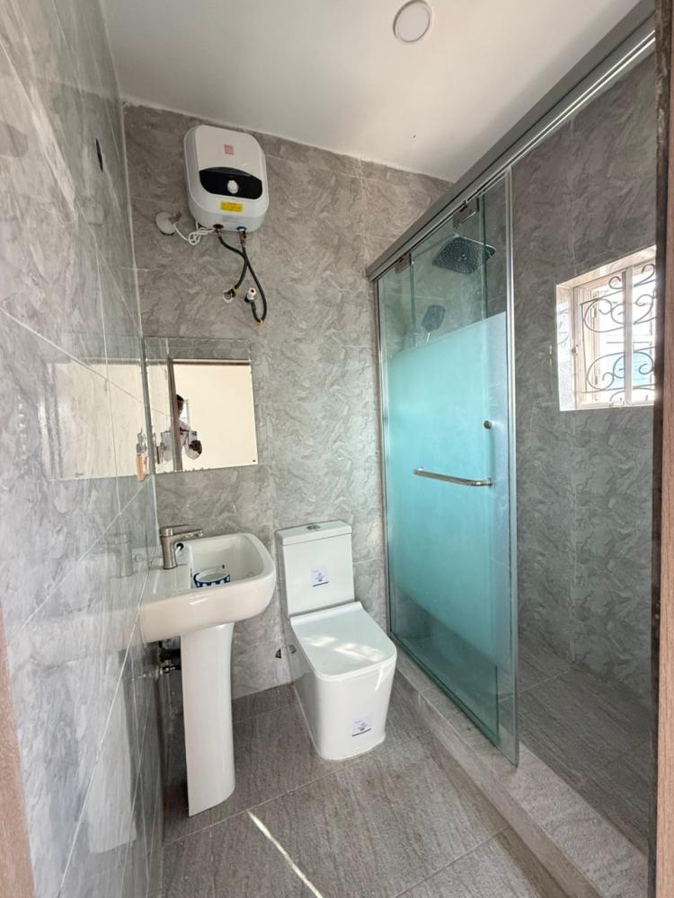 4 BEDROOM FULLY DETACHED DUPLEX FOR SALE