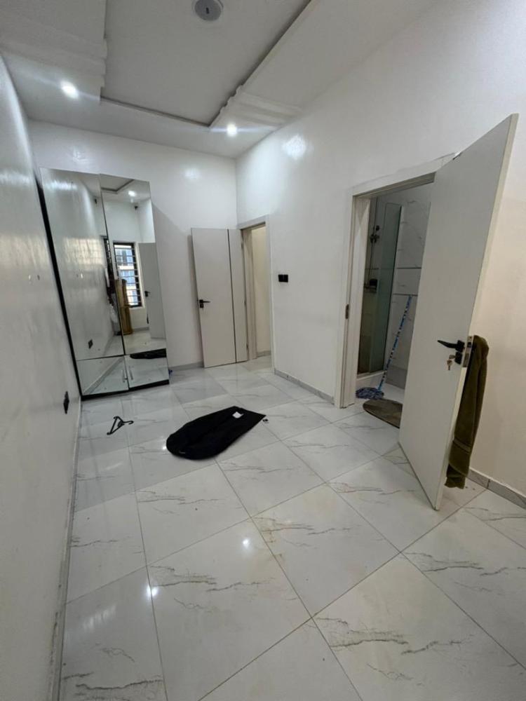 4 BEDROOM SEMI DETACHED DUPLEX FOR RENT