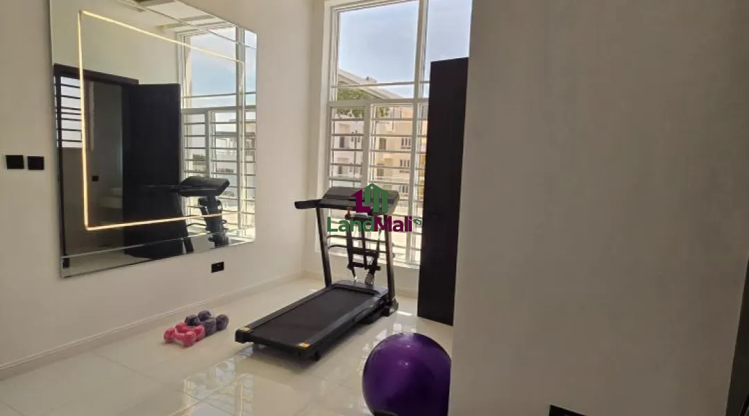 5-Bedroom Detached Duplex + BQ • Lekki Phase 1 • ₦1.5BN*