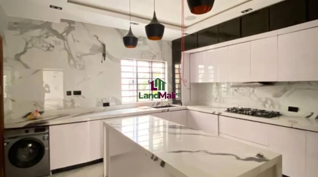 A LUXURIOUS 4 BEDROOM FULLY DETACHED DUPLEX WITH A ROOM BOYS QUARTER IS AVAILABLE FOR SALE AT OSAPA LONDON, LEKKI LAGOS.*
