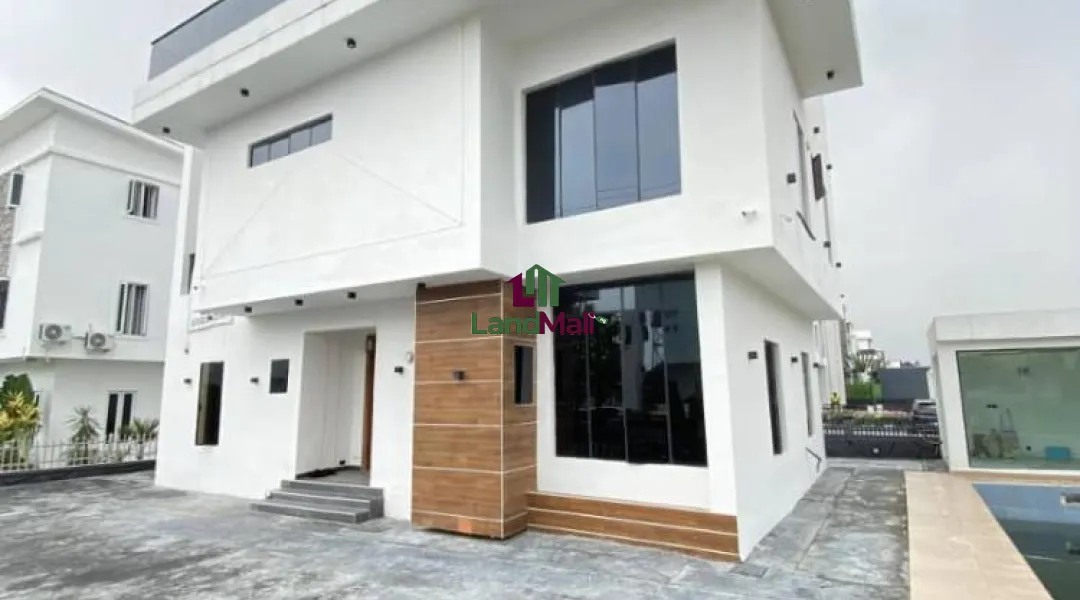 A LUXURIOUS 4 BEDROOM FULLY DETACHED DUPLEX WITH A ROOM BOYS QUARTER IS AVAILABLE FOR SALE AT OSAPA LONDON, LEKKI LAGOS.*
