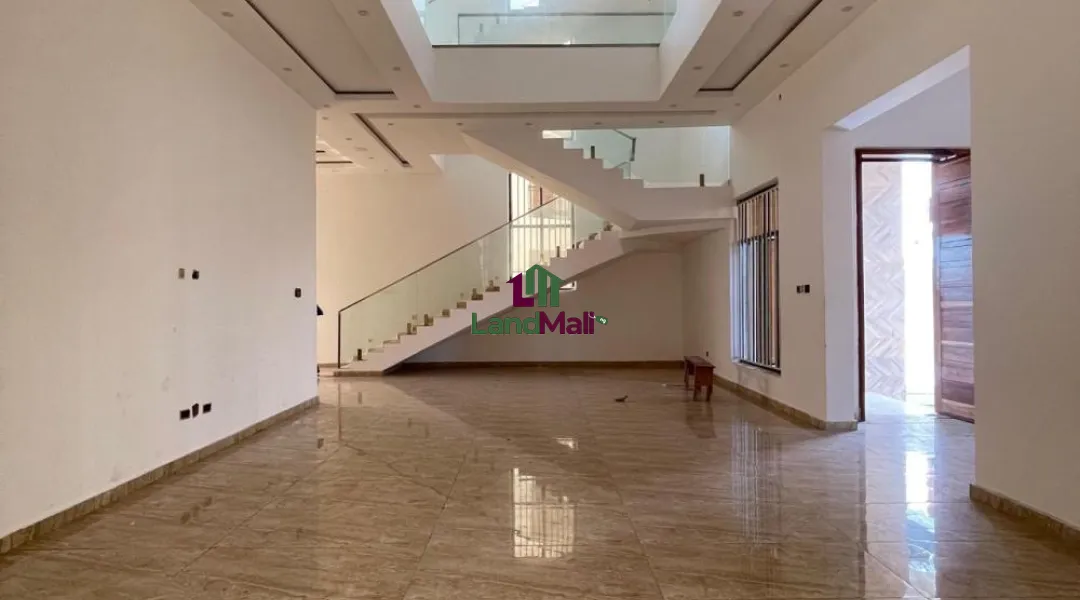 Sales Alert* 5bedroom fully detached with bq Location: Ajah, Lagos