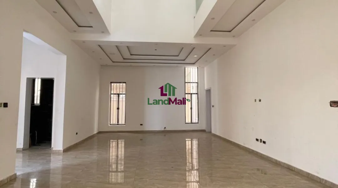 Sales Alert* 5bedroom fully detached with bq Location: Ajah, Lagos