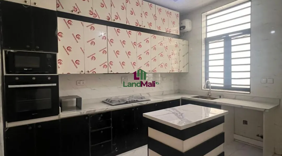 4 BED& BQ || 195 MILLION || AJAH LEKKI, LAGOS