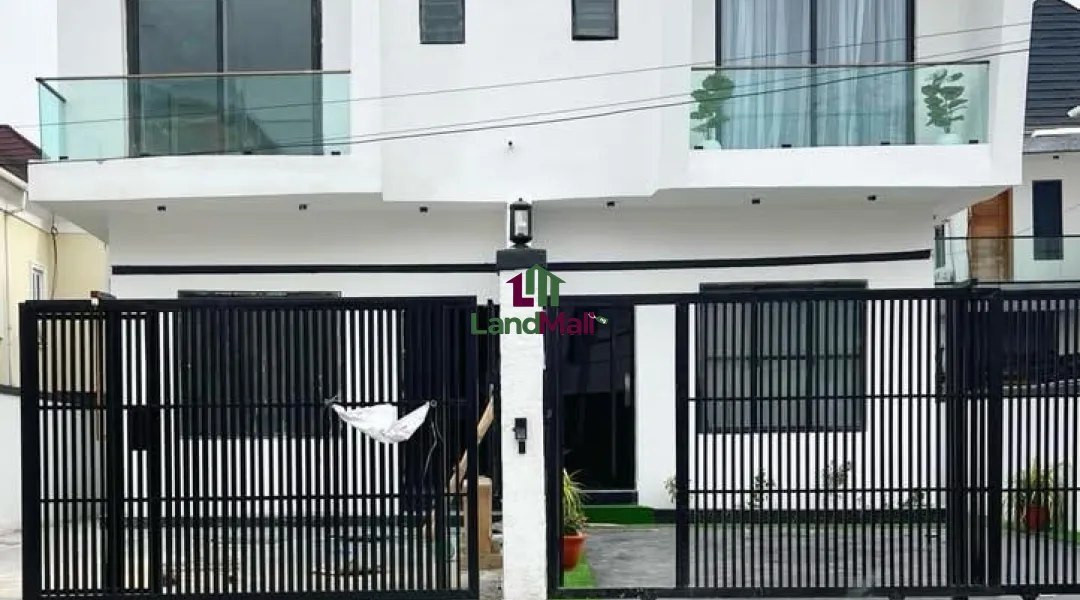 CHEVRON LEKKI | 4 BED | N195M ASKING 4 Bedroom Semi-Detached Duplex for sale