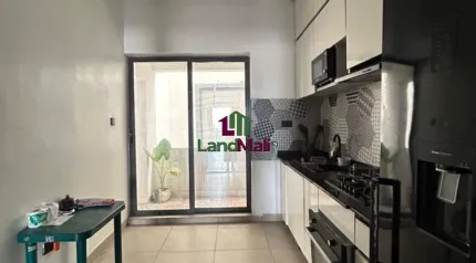 Fully Serviced Single room in a 2 bedroom apartment.