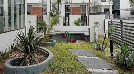 📍CHEVRON LEKKI | 5 BED | N450M Contemporary Designed 5 Bedroom Fully Detached Duplex with Outdoor Lounge for sale‼️‼️