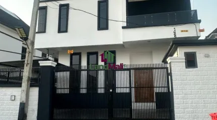 4 Bedroom Fully Detached Duplex For Rent 