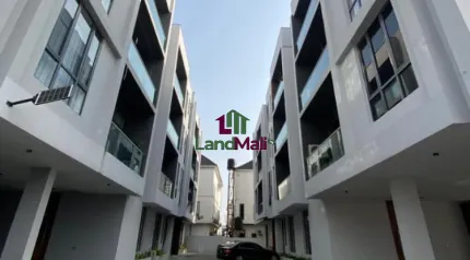 2BED | ₦8M | APARTMENT | CHEVRON DRIVE*