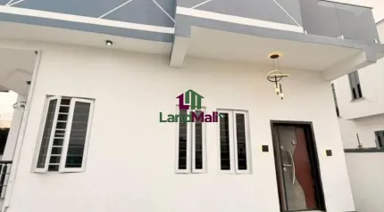 2 BEDROOM APARTMENT LOCATED AT ABRAHAM ADESANYA AJAH LAGOS FOR RENT 