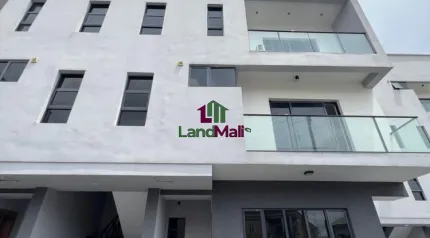 Front view property 