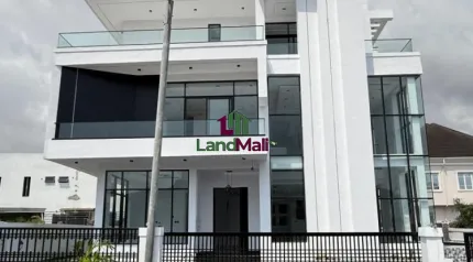 SPACIOUS 5 BEDROOM FULLY DETACHED DUPLEX WITH POOL, CINEMA & ROOFTOP TERRACE Location: VGC, Lekki Lagos