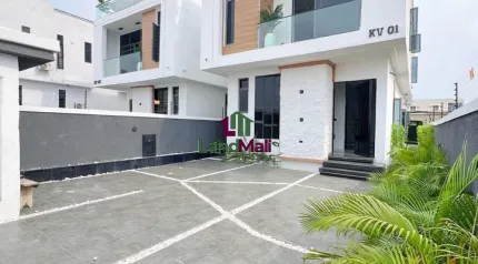5 Bedroom Fully Detached Duplex 