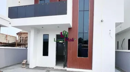 4 Bedroom Fully Detached Duplex 