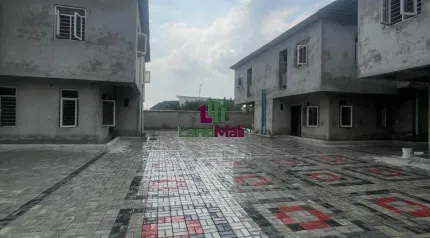 6 Units of 3 Bedrooms Semi Detached Duplex*