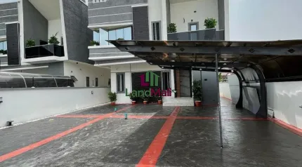 Front view of house and compound 
