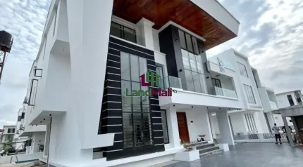Front view of house and compound 