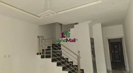  Self service 3bed terrace duplex  Location  Ikota 