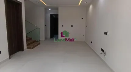 4 Bedroom Terrace Duplex With Bq 