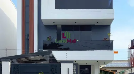 5 Bedroom Fully Detached Home With Swimming Pool, Cinema, Gazebo, Roof Top Terrace, and BQ Located at Lekki Phase 1.