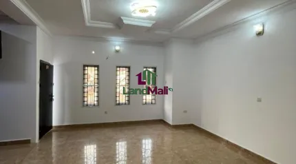 4 Bedroom Detached Duplex With Boys Quarter in a shared compound Available for RENT Located At Ologolo, Lekki.