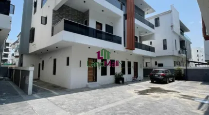  4 Bedroom Semi Detached Duplex For SALE Located At Ikate Lekki.
