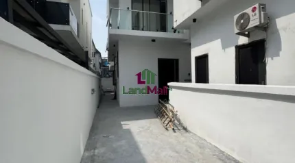 4 Bedroom Semi Detached Duplex With Boys Quarter Located At Chevron.
