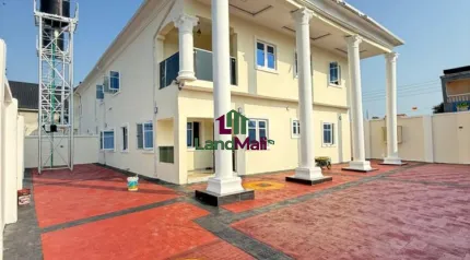 BRANDNEW 4 Bedroom Fully Detach Duplex