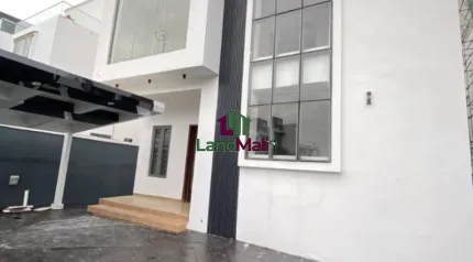A LOVELY 5 BEDROOM FULLY DETACHED DUPLEX WITH A ROOM BOYS QUARTER IS NOW AVAILABLE FOR SALE AT OSAPA LONDON,  LEKKI LAGOS.*