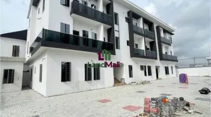 Two bedroom flat apartment  Available for rent