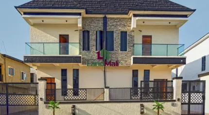 4 bedroom semi  duplex
