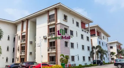 Fully serviced  2  & 3bedrooms apartments with no bq but has  pool , gym and 24/7 power  Rent