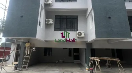 Family Friendly 4 bedroom terrace duplex with bq & pool in a secure environment