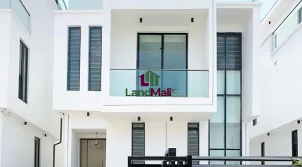 CHEVRON LEKKI | 5 BED | N550M 5 BEDROOM FULLY DETACHED PALACIO HOME WITH SWIMMING POOL FOR SALE