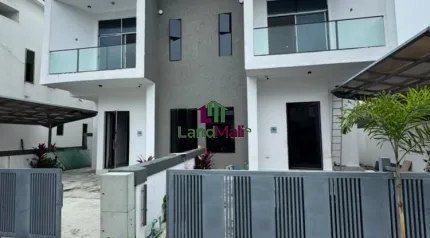 Four bedroom semi detached duplex  Location: orchid Lekki