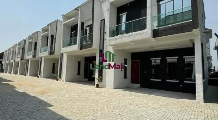 FULLY SERVICED 4 BEDROOM TERRACE DUPLEX