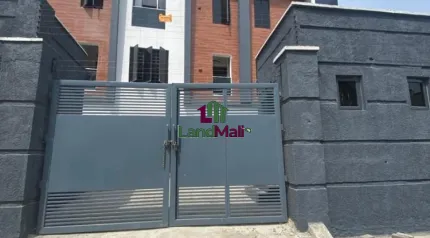 3 BED || 35 MILLION || VICTORIA ISLAND, LAGOS