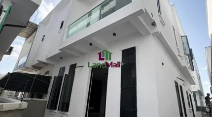 4Bedroom Semi Detached Duplex With a Bq  Location: Orchid