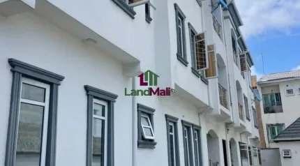 2 bedroom flat apartment 