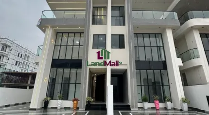EXQUISITELY FINISHED LUXURY 5 BEDROOM SEMI DETACHED DUPLEX WITH  BQ,SWIMMING POOL AND CINEMA