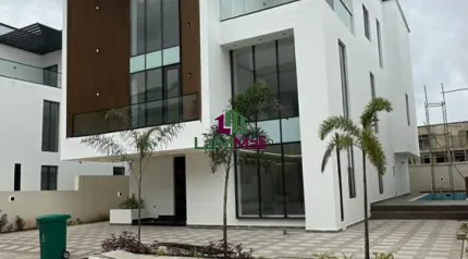 6 Bedrooms+ 2 BQ and 1 Cinema room  📍 Location:  Lekki Scheme1, Lekki Lagos