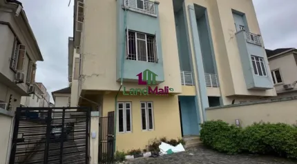 4 bedroom semi detached house with bq