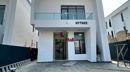 Exquisite Luxury Spacious 5 Bedroom Fully Detached Duplex with BQ, Gym room and Swimming pool