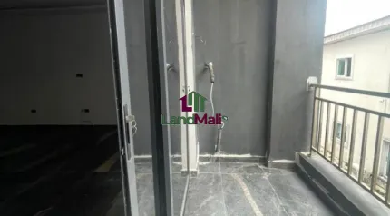BRAND NEW SERVICED 2BED TO LET LET IN IKATE AREA OM THE ISLANS IN LEKKI 