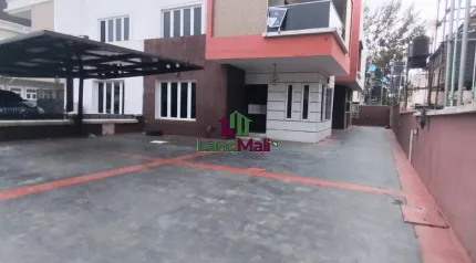 4-bedroom fully detached duplex   Location: lekki county Lagos 