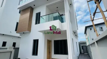 5 BED&BQ  || 800 MILLION || LEKKI PHASE 1, LAGOS.