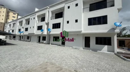 Specious 4 bedroom terrace duplex with bq, a swimming pool