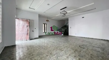 Fully detached 4 bedroom duplex with bq 